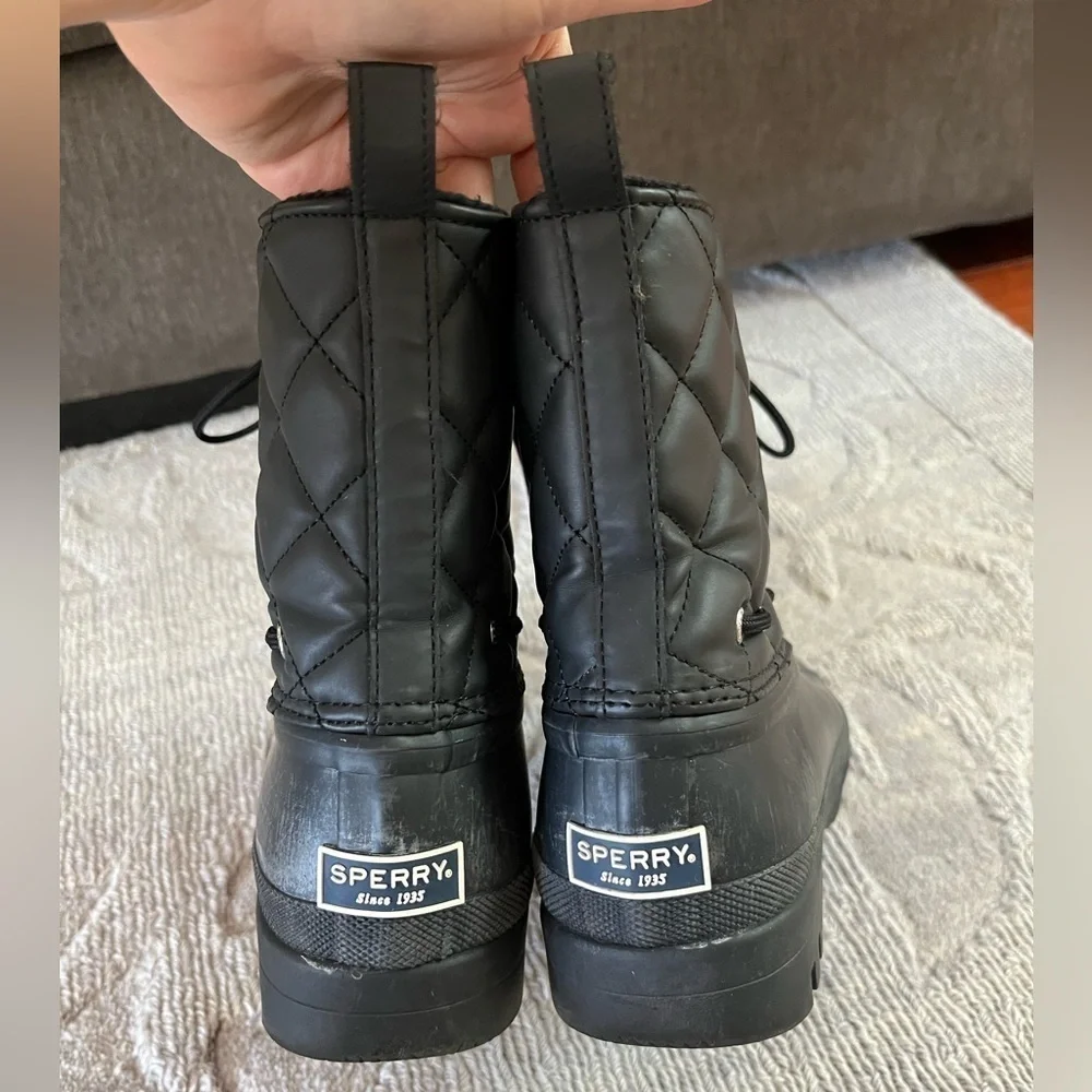 SPERRY Black QUILT DUCK BOOTS WOMEN'S Sz 8 Waterproof Rubber Winter Warm